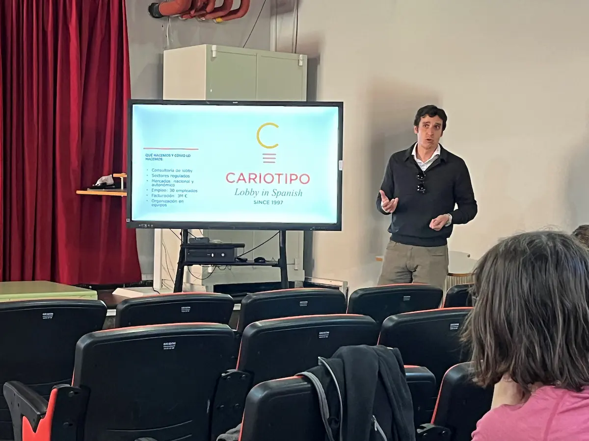 Cariotipo participa por primera vez en el programa Empresa Familiar en las Aulas