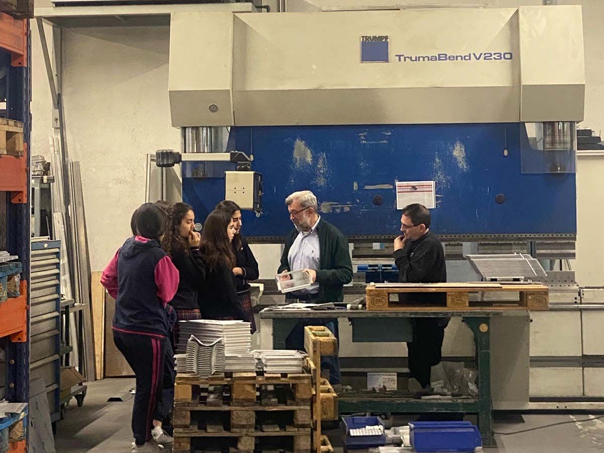 Industrias Balmes participa por primera vez en el programa Empresa Familiar en las Aulas