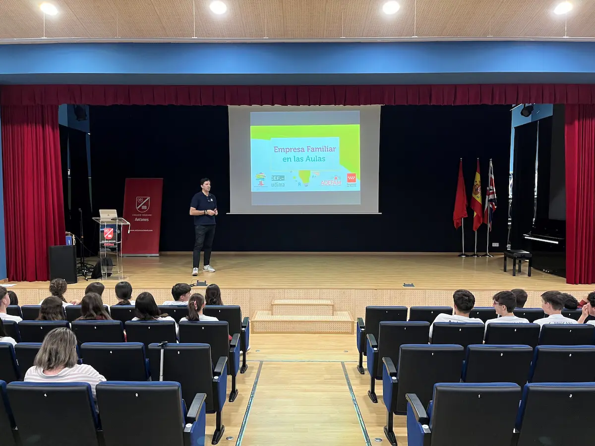 Glocally participa por primera vez en el programa Empresa Familiar en las Aulas