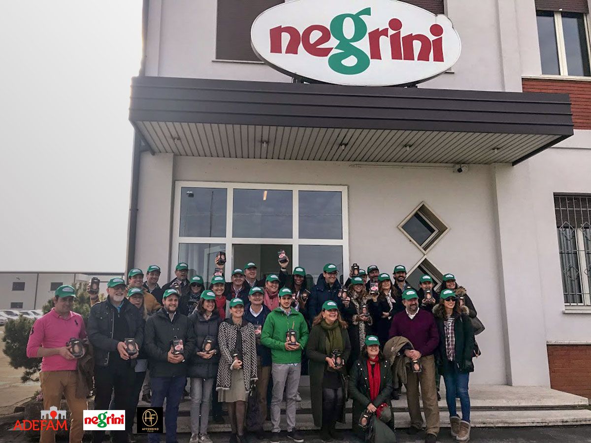 Viaje-a-Italia-con-ADEFAM-busqueda-de-la-trufa