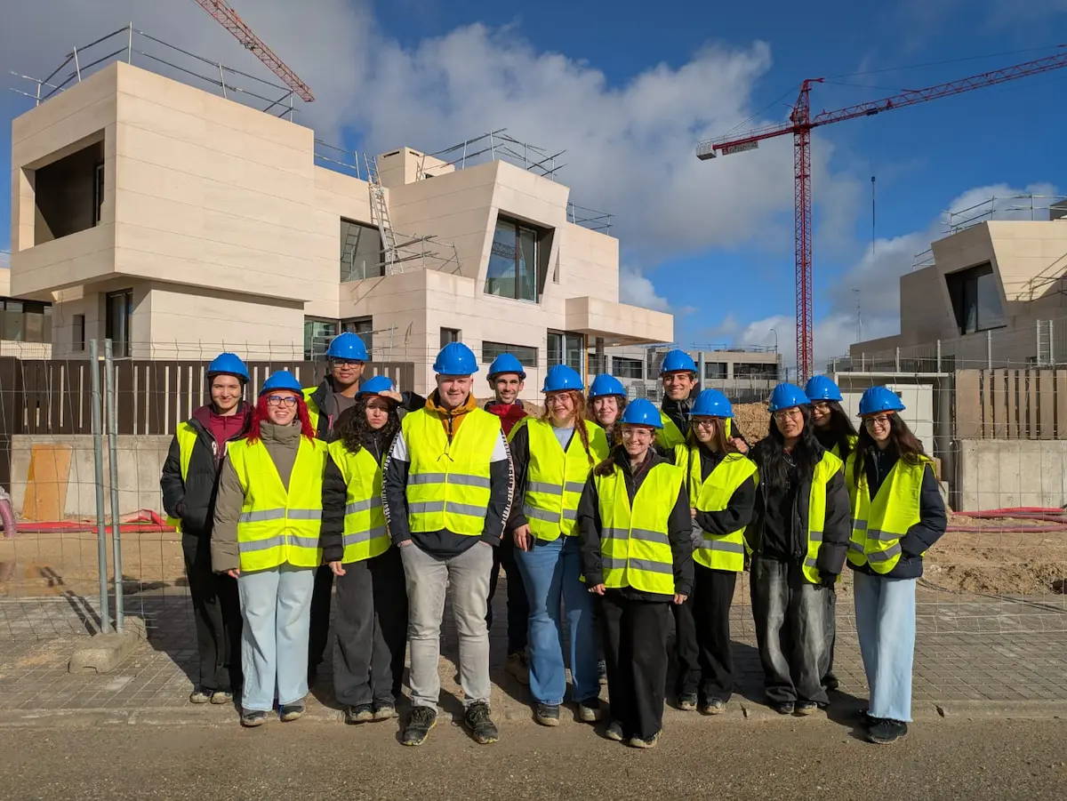 Estudiantes de Proyectos de Edificación participan en el Programa Empresa Familiar en las Aulas junto a AFAR4